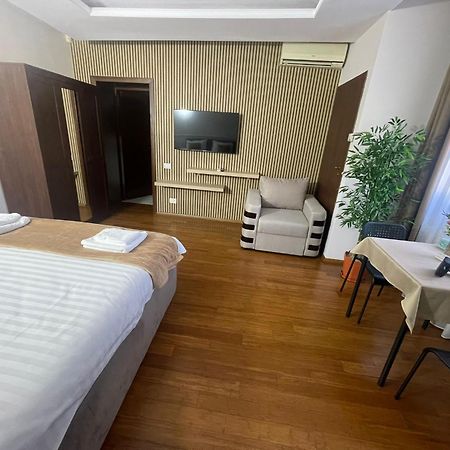 Therme Airport Resort Corbeanca Exterior foto