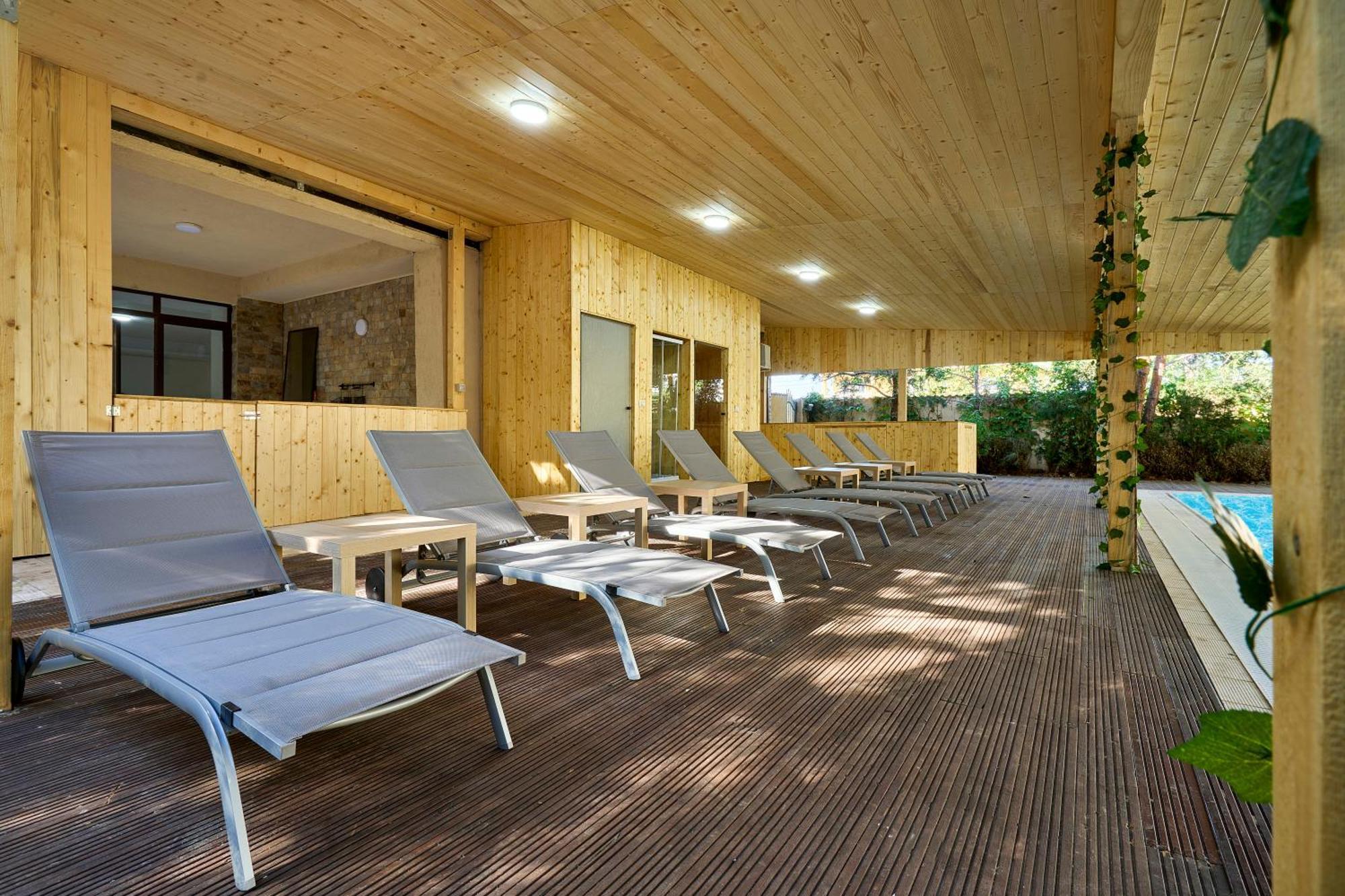 Therme Airport Resort Corbeanca Exterior foto