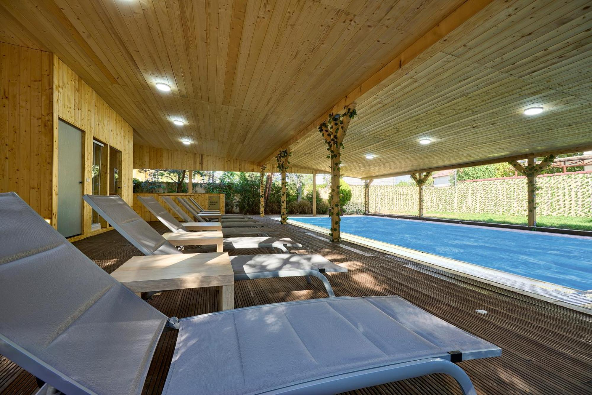 Therme Airport Resort Corbeanca Exterior foto
